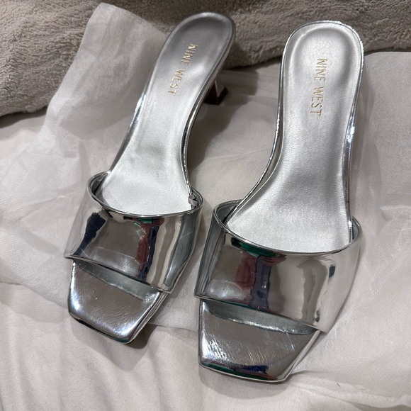 Silver kitten heel sandals - Picture 6 of 6